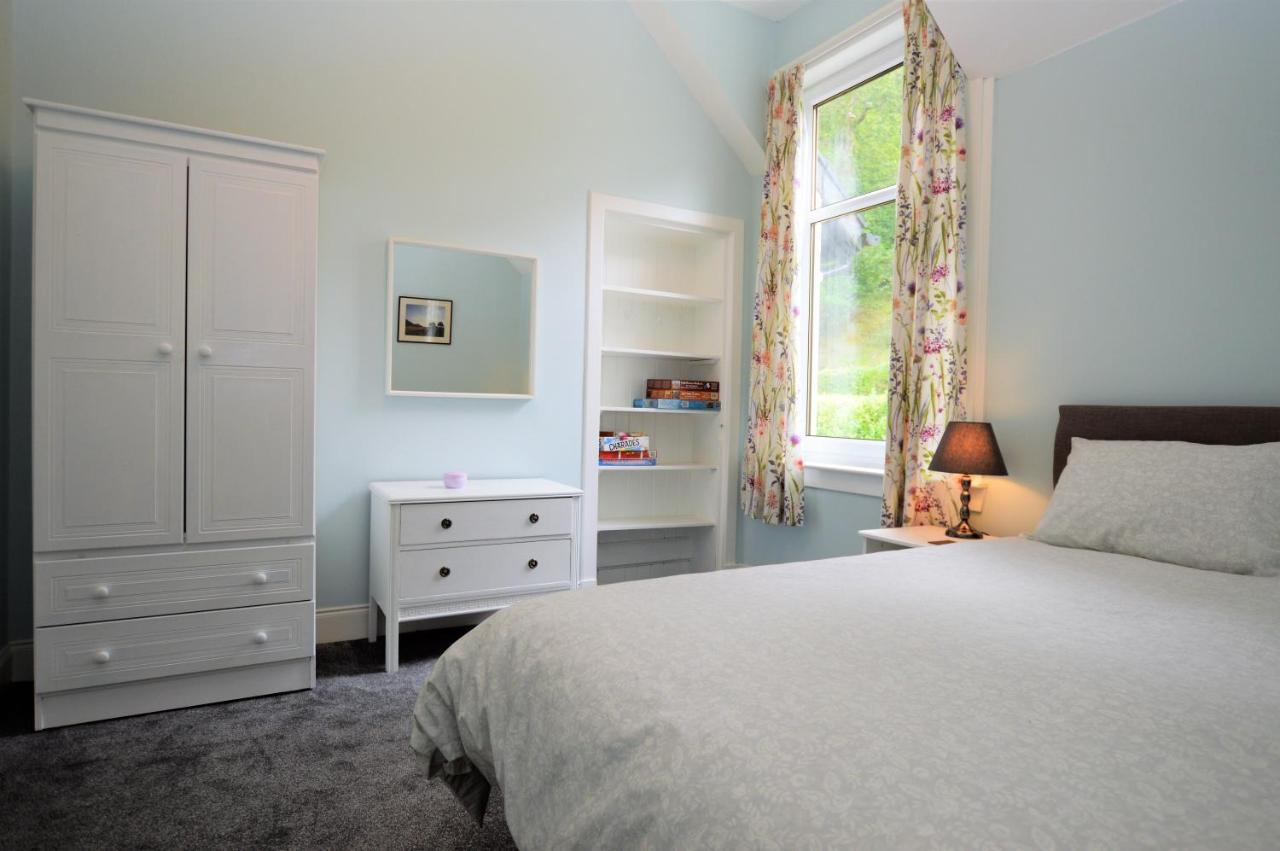 Upper Alta Apartment Tighnabruaich Buitenkant foto